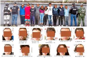 ¡CAE BANDA DE NARKIKIRIS! - ONCE NARCOMENUDISTAS FUERON CAPTURADOS EN DOS CATEOS EN XALAPA