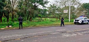 ¡MATAN BALAZOS A TAXISTA Y LO DEJAN JUNTO A LA CARRETERA!