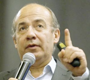 ¡FELIPE CALDERÓN CELEBRA LAS EXTRADICIONES!