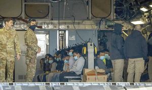 ¡PLANEA TRUMP USAR BASES MILITARES DE EU PARA DETENER A INDOCUMENTADOS!