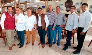 FUE FELICITADO POR SU CUMPLEAÑOS