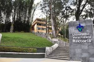 ¡DENUNCIA DISCRIMINACIÓN EN LA UV!