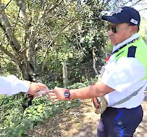 ¡CORREN A 3 AGENTES DE TRÁNSITO ESTATAL!