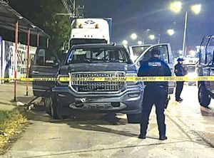 ¡NO AGUANTÓ MÁS! - ARROLLÓ A LOS EXTORSIONADORES