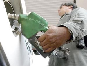 ¡RECLAMAN POR EL TOPE A GASOLINA EN MÉXICO!