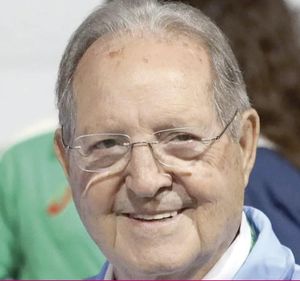 ¡MUERE EL EMPRESARIO MEXICANO OLEGARIO VÁZQUEZ RAÑA!