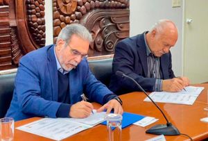 ¡LE DAN EL 4%! - Y NO HAY HUELGA EN LA UV