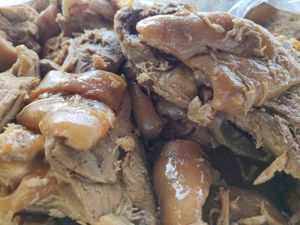 ¡500 KILOS DE CARNITAS Y 250 TAMALES DE BARBACOA!