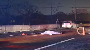¡TRAGEDIA EN LA AUTOPISTA VERACRUZ-CARDEL! - FALLECE ATROPELLADO *ALTURA CHALCHIHUECAN