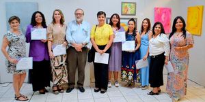 PRESENTAN COLECTIVA DE MUJERES “ARTE MATER”