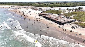 ¡PURAS PLAYAS LIMPIAS!