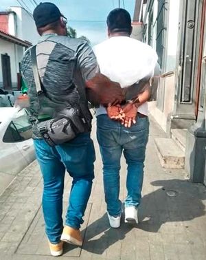 ¡DETIENEN A PELIGROSO LADRÓN EN CÓRDOBA!