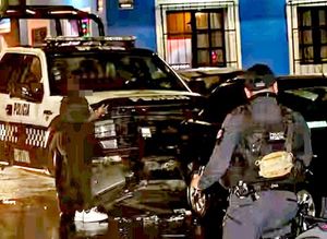 ¡CARAMBOLAZO DEJA HERIDOS A UN ABUELITO Y NIETO!