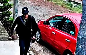 ¡‘RATOTA’ CON UN PISTOLÓN ATRACÓ A TRABAJADORA!