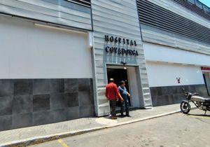 ¡ENCUENTRA FETO EN BAÑOS DE SANATORIO PARTICULAR DE ORIZABA!