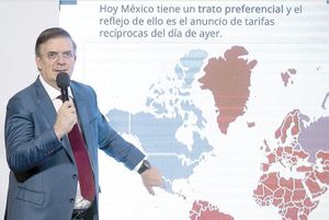 ¡MÉXICO QUEDA FUERA DE LOS ARANCELES DEL 10%! - EBRARD