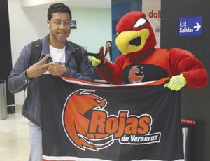 ¡LLEGA ILUSIONADO “DIABLO” CASTELLANOS AL PUERTO DE  VERACRUZ!