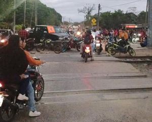 ¡FAMILIARES EXIGEN APAREZCAN LOS TRES ‘LEVANTADOS’ EN CHIMAMECA!