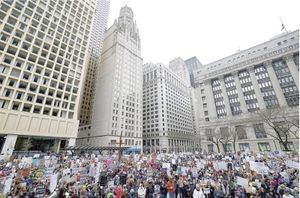 ¡PROTESTAN CONTRA TRUMP EN EU! - EN NUEVA YORK, WASHINGTON Y OTRAS URBES...