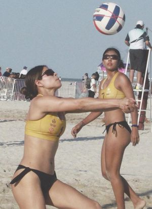 ¡VERACRUZ CALIFICA A CUATRO DUPLAS EN VOLEIBOL DE PLAYA!