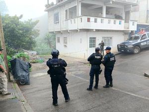 ¡LOCALIZAN CUERPO DEL DECAPITADO EN HUATUSCO! - LA CABEZA ESTABA EN UNAS CANCHAS DEPORTIVAS