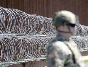 ¡BUSCA DONALD TRUMP DEPORTAR A UN MILLÓN DE MIGRANTES EN UN AÑO!