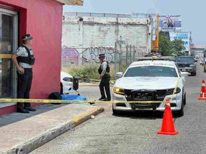 ¡UN MUERTO EN PLAYA LINDA, OTRO EN LA AUTOPISTA A CÓRDOBA! - 75 Y 35 AÑOS
