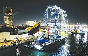 ¡EL “SIMÓN BOLIVAR” VISITADO POR TODOS!