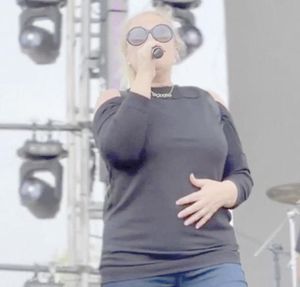 ¡ALICIA VILLARREAL REALIZÓ PRUEBA DE SONIDO MINUTOS ANTES DE COLAPSO DEL ESCENARIO EN LA GAM!