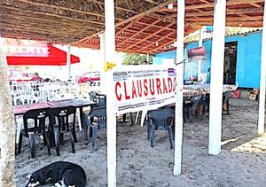 ¡CLAUSURAN PALAPA DE CHACHALACAS!