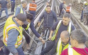 ¡SE DEFORMAN LAS VÍAS EN LA LÍNEA B DEL METRO! - SUSPENDEN EL SERVICIO