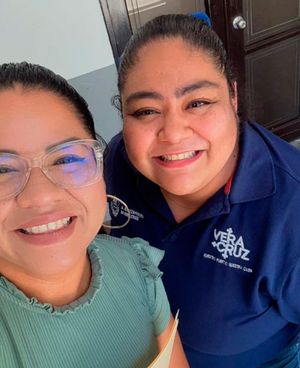 MUCHAS FELICIDADES A LA HERMOSA MARYGEL...