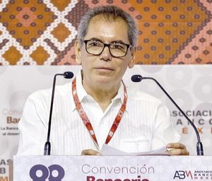 ¡RECONOCE AMADOR MERMA POR EL HUACHICOL FISCAL!