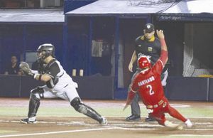 ¡INFAME RELEVO DEL ÁGUILA Y PIERDEN SERIE EN OAXACA!
