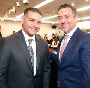 ¡CHIKY-YUNES Y OMAR GARCÍA!