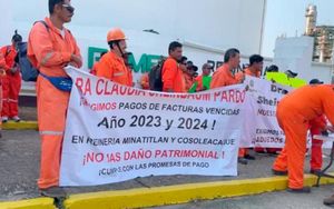¡NO LES PAGAN! - 40 EMPRESAS VS. PEMEX