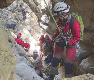 ¡ESPELEO A LA CUEVA MITLANCOTLA HUATUSCO!