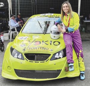 ¡LAURA SANZ SE SUBE AL PODIO EN EL SPEED WORLD TOUR 2025!