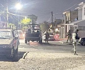 ¡REALIZAN NARCOBLOQUEOS EN SINALOA!