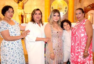 RENATA ZAMORA JONES CELEBRA SUS XV AÑOS