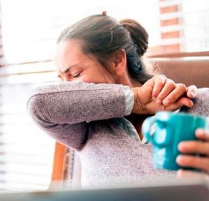 TIPS PARA MEJORAR TU CALIDAD DE VIDA | LA TOS - La tos es un reflejo involuntario del cuerpo que ayuda a limpiar las vías respiratorias, expulsando irritantes, mucosidad y cuerpos extraños. Es una respuesta natural del organismo a la irritación...