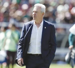¡NO LO HEMOS HECHO TAN MAL!, DICE JAVIER AGUIRRE