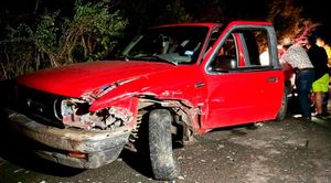 ¡“BORRACHAZO” DEL DELEGADO DE TRÁNSITO DEJÓ DOS HERIDOS!