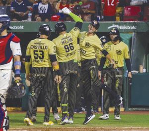 ¡CHIHUAHUA APALEA AL ÁGUILA 14-4! - CON DOS GRAND SLAMS