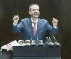 ¡MORENA, PAN Y MC AVALAN REFORMA A LEY DE SEGURIDAD! - ELIMINAN PLATAFORMA DE USUARIOS DE TELEFONÍA..