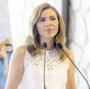¡GOBERNADORA DE BAJA CALIFORNIA SE DESLINDA DE CUALQUIER VÍNCULO CON EL CRIMEN ORGANIZADO!