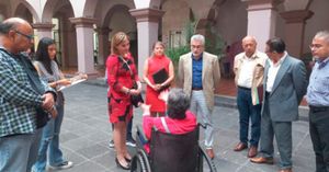 ¡LO CORREN TRAS PROTESTA!