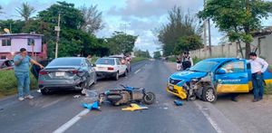 ¡CARAMBOLAZO EN LA CARRETERA!