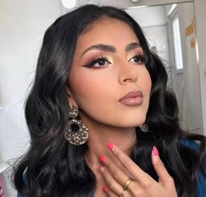 ¡ASALTAN A REINA DE LA BELLEZA! - EN MEDELLÍN