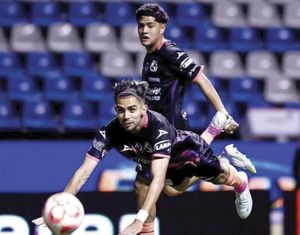 PUEBLA CONSIGUE PRIMER TRIUNFO DEL TORNEO ANTE SANTOS!